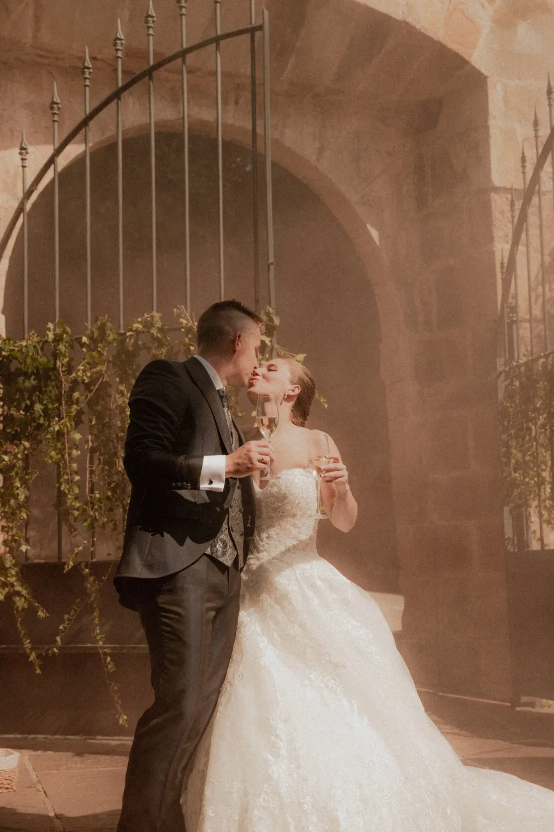 Detalle del vestido de la novia